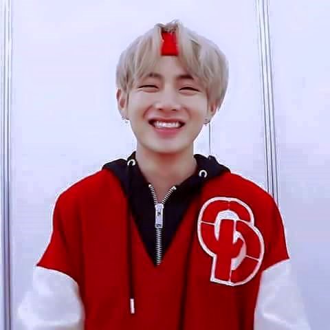 I am Mulfand 😊 ARMY, Monbebe, VIP, Wannable, Inner Circle, Ikonic, 😊