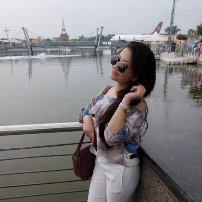 An Independent lady, Corporate Relationship, Business Strategy, Market Research, Public Relations, Project Management - 3D Animation, Education Consultant.
