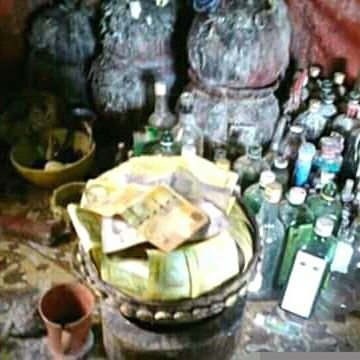 asou hounon maitre spirituel qui peut vous aider pour tous problème je suis au bénin actuellement chez moi satisfaction avant payement