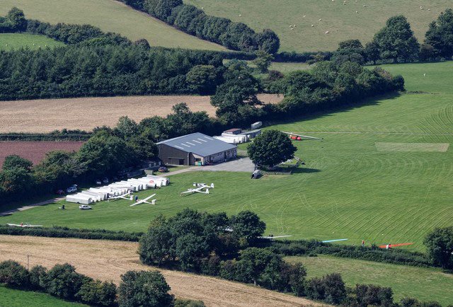 A friendly gliding club in the beautiful Brecon Beacons, South Wales.   Pilot or novice, you are welcome - come and see us!