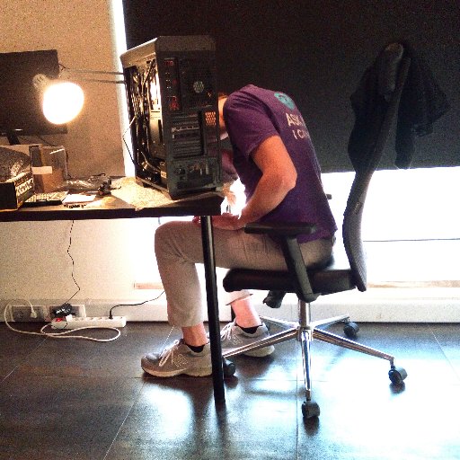 thomasjpapa's profile picture. Human-computer interaction, games, director of product & bizdev @tobiigaming - overlander, addicted to the unknown