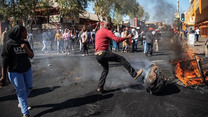 8xcnqWm4?format=jpg&name=small