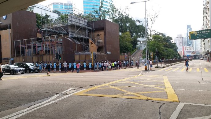 -uMifNtZ?format=jpg&name=large