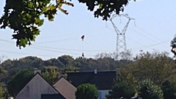 6jxsqeNV?format=jpg&name=900x900