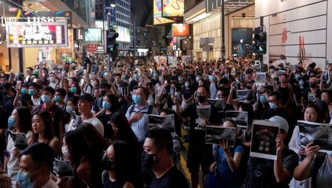 0_3Sq7De?format=jpg&name=small