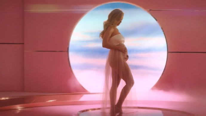 3ADSxo5h?format=jpg&name=900x900