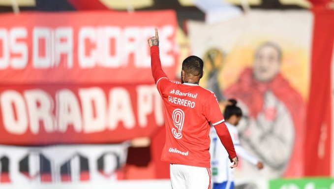 Mídia de cabeçalho