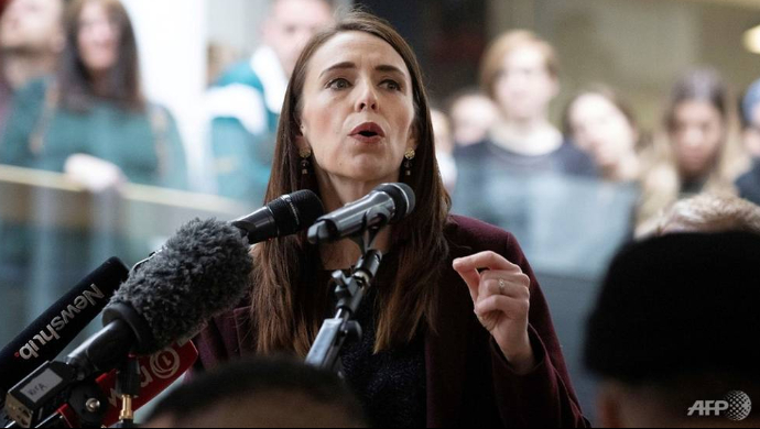 KnzWmYNh?format=jpg&name=900x900