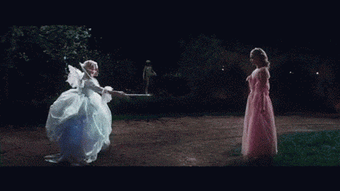 実写版シンデレラのtwitterイラスト検索結果 古い順