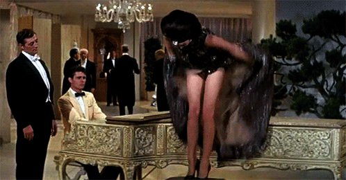 Shirley MacLaine is now ready for you to sing Happy Birthday to her. 