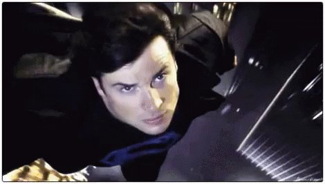 Happy birthday Tom Welling! 