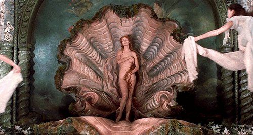 Happy birthday to Uma Thurman 