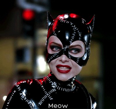 Happy birthday to the greatest Catwoman of all time... Michelle Pfeiffer! 