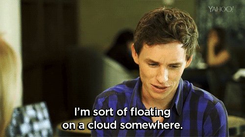 Happy birthday to this humble, down-to-earth, adorable, nerdy, and freckled Eddie Redmayne 