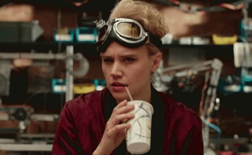 Happy Birthday to the excellent Kate McKinnon 