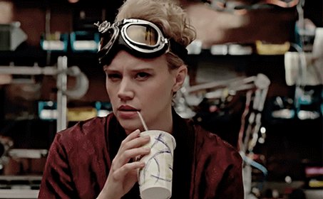 Happy Birthday, Kate McKinnon: you Holtzmanned our hearts! 