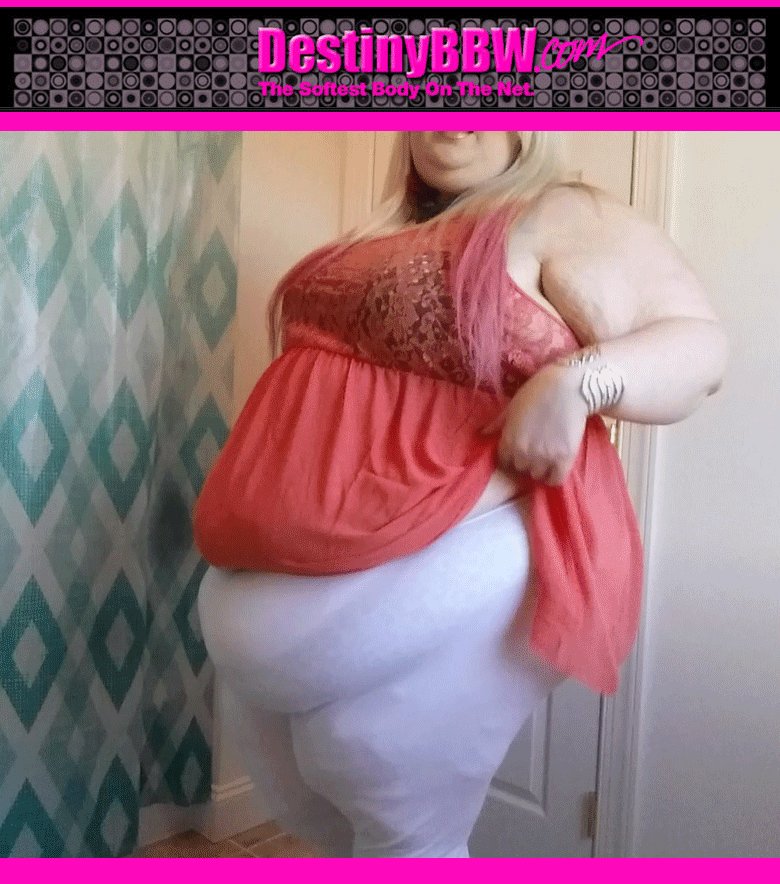 Latest video at https://t.co/XzdVrCVe5H #ssbbw #white #tight #pants #cellulite #butt #booty #ass #belly