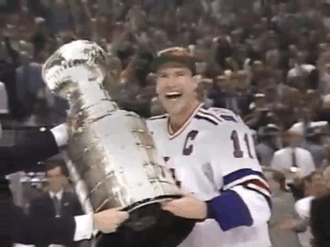 Happy 56th birthday to Mark Messier! 