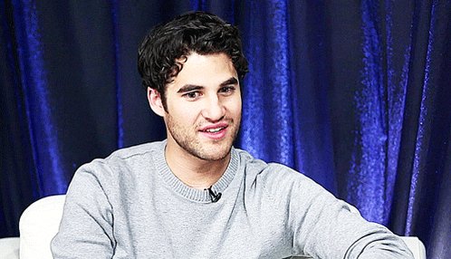 Happy Birthday Darren Criss here\s to another year of hearing your angelic voice 