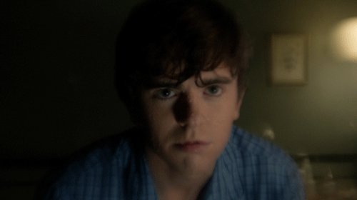 A happy 25th birthday to Freddie Highmore, someone who\s truly wowed us all in the stunning Bates Motel. 