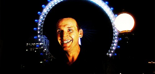 Happy birthday Christopher Eccleston !! Always our ninth doctor 