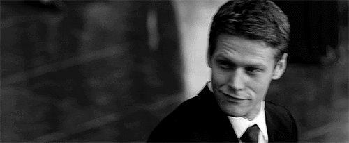  HAPPY BIRTHDAY ZACH!!! Wishing you a day surrounded by love, Laughter, friends and Family!! Enjoy 