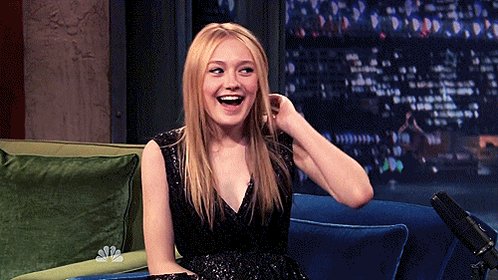 Happy golden Birthday, Dakota Fanning! The actress turns 23 today. 