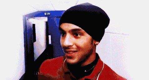 Happy 28th birthday to Theo Walcott! 