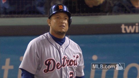 Looking at your bracket after the first weekend. #MiggyMondays https://t.co/9ul1QvTGzZ