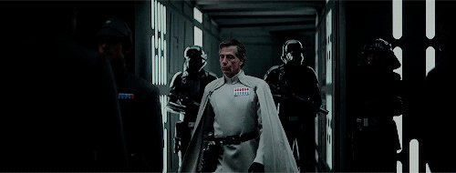 Happy birthday to Ben Mendelsohn (General Orson Krennic)   --                            