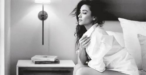 HAPPY BIRTHDAY SHAY MITCHELL!
Beautiful  