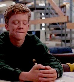 Happy Birthday to one of my favorites in Hollywood....Anthony Michael Hall. Happy Birthday you beautiful soul. 