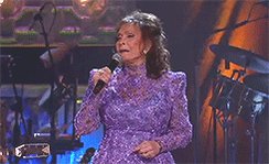 HAPPY BIRTHDAY TO THE BEAUTIFUL LORETTA LYNN ! !       