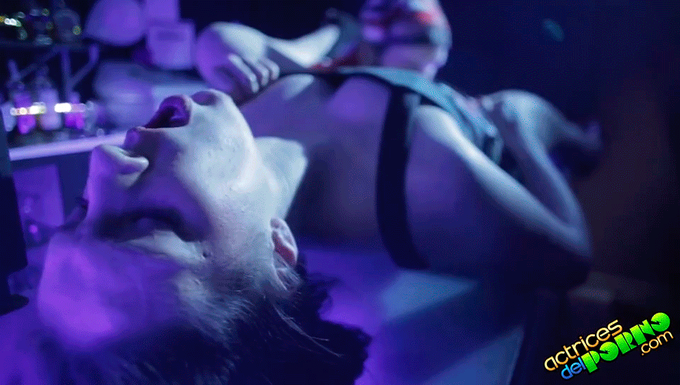 Disfrutando Con @Pamelaasanchezz y @ernesto_nieto_X dirigiendo para @actricesdelporn --->>> http://t<a class="tags" href="/tag/pamelaasanchezz">@pamelaasanchezz</a><a class="tags" target="_blank" title="On Twitter" href="/?out=eyJ0eXAiOiJKV1QiLCJhbGciOiJIUzUxMiJ9.eyJpYXQiOjE3MjI1ODk0OTIsImlzcyI6InR3cG9ybnN0YXJzLmNvbSIsIm5iZiI6MTcyMjU4OTQ5MiwiZXhwIjoxNzU0MTI1NDkyLCJyZWRpcmVjdF91cmwiOiJodHRwczovL3R3aXR0ZXIuY29tL2VybmVzdG9fbmlldG9fWCJ9.hEiswvuQS5z5I2wybIR1AILBstyPl57_PW1hdoeRGJI3OTfZg-UT51eZyv-jQTAfuHfdeWYAmVKlyHx3ICKZPw">@ernesto_nieto_X</a><a href="/tag/balloonfetish"class="tags"><span>#balloonfetish</span></a>