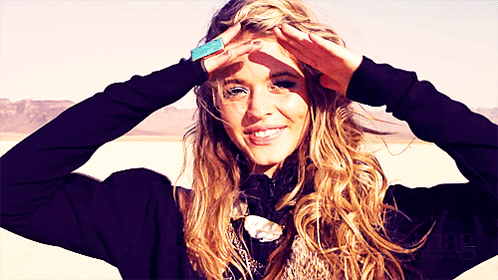 Hoje é aniversário do amor da minha vida, do anjo que não merece nenhum ódio Happy Bday Sasha Pieterse! 