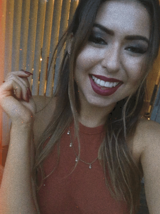 Follow me on phhhoto!!!! 😜 https://t.co/aIc3HVuYm8