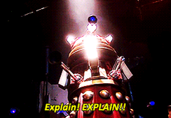 WHAT THE ACTUAL FUCK IS GOING ON WITH DOCTOR WHO RIGHT NOW?! https://t.co/a7OEmMWxEU
