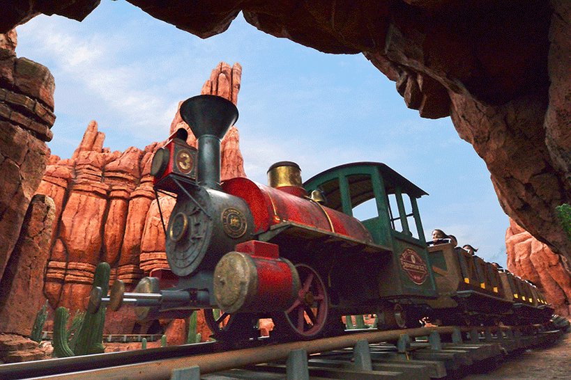 東京ディズニーリゾートpr 公式 1987年の今日オープン 7月4日は アトラクション ビッグサンダー マウンテン がオープンした日なんです 今日のブログでは ビッグサンダー マウンテン を改めてた っぷりご紹介します T Co