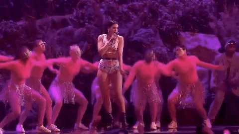 Friend: Your crush is coming over, act natural
Me:
via @GIPHY
