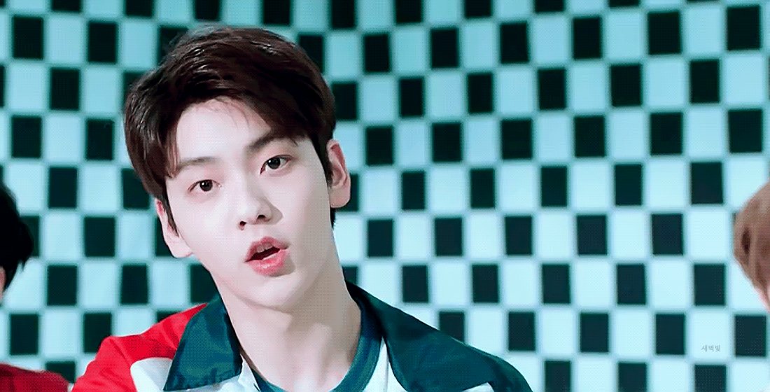 Featured image of post Txt Choi Soobin Crown