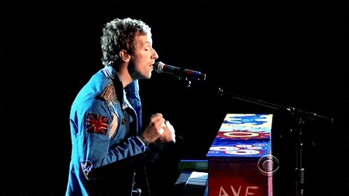 Happy birthday to my favorite, chris martin!!! more music pls 