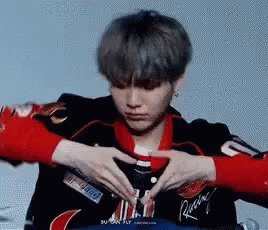  Happy Birthday Yoongi!     
