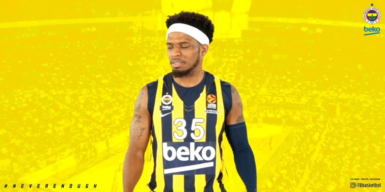 Üçlük! @BobbyDixon20!
72-66