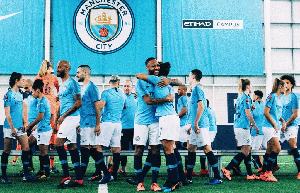 To celebrate our Continental and Carabao Cup successes, our men’s and women’s teams linked up for a special joint team photograph earlier this month 💙