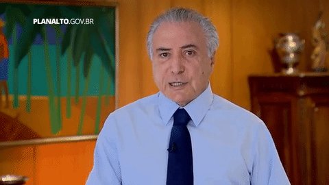 Antes de ser preso, @MichelTemer vinha mantendo uma rotina tranquila. O ex-presidente queria escrever um romance, um livro sobre a Presidência da República e estava gravando um documentário chamado 'O Brasil de Temer.' http://bit.ly/2HNevoy