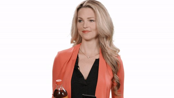 Bracket busted??? Well I know it is because no perfects are left🤦🏼♀️🤨Let @cocacola and @RITZcrackers give you a fresh shot 🏀 Sip & Scan™️ your Coke drink at Bi-Lo, Winn-Dixie, and Harvey’s to get a Sweet 16 team - when they win, you win #ad