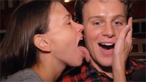 Happy Birthday to the star of my favorite GIF of all time, Jonathan Groff. 