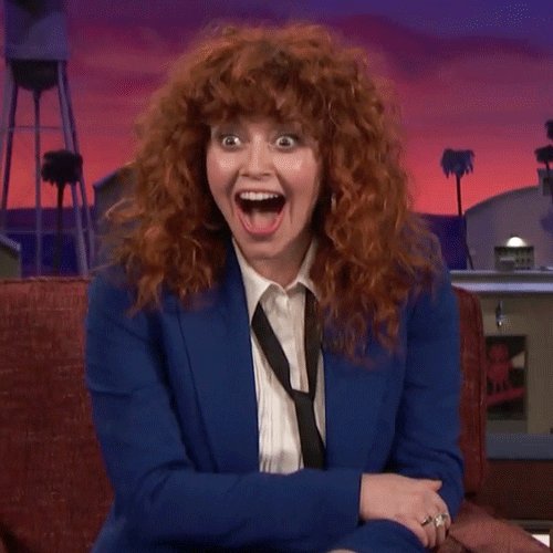 Happy birthday too Natasha lyonne I hope you have a great birthday you one of my favorite ator 