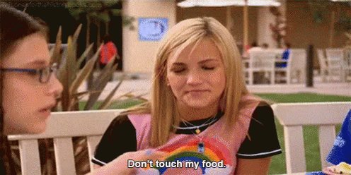 Happy birthday to the PCA QUEEN: ZOEY BROOKS aka JAMIE LYNN SPEARS. 

Pls make a comeback. I miss Zoey 101. 
