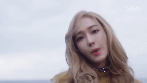 Happy 30th Birthday, my lovely unnie Jessica Jung   I miss your voice 